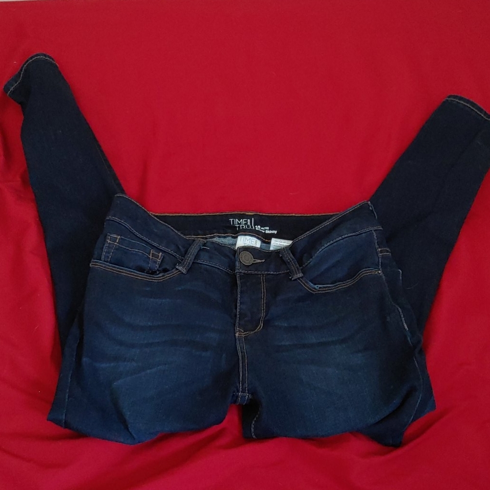 Dark blue jeans